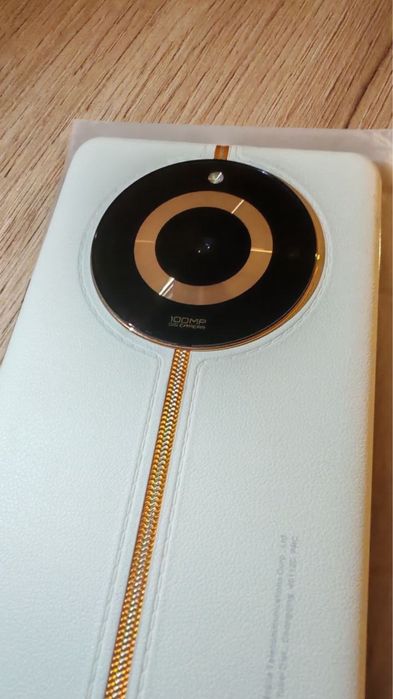 Realmi 11 pro idealny stan
