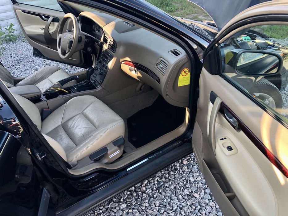 Разборка volvo v 70 common rail 2,4 avtomat