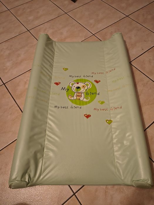 Przewijak niemowlecy