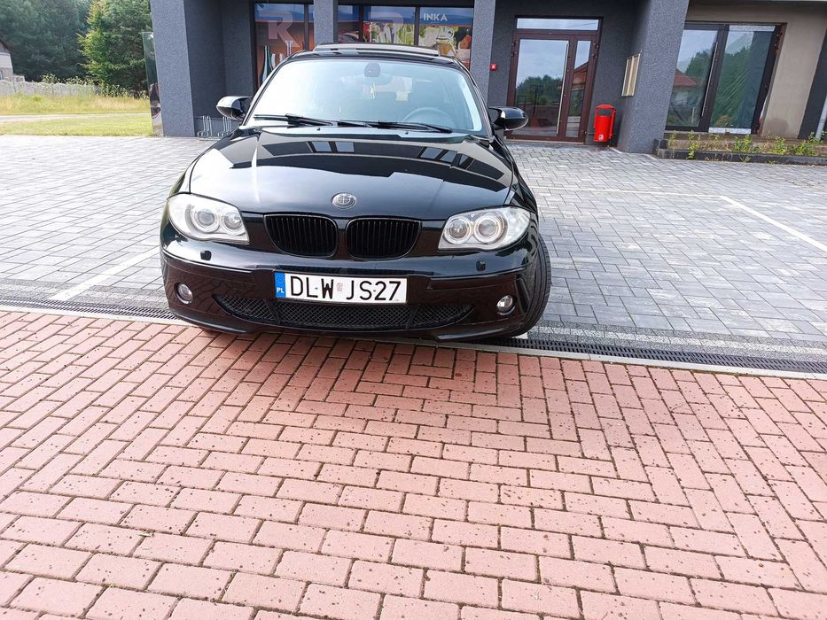 BMW E87 2,0 i automat