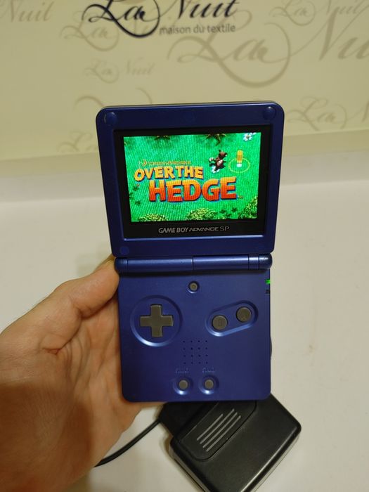 Nintendo game boy advanced SP AGS-101 + картридж игра + зарядка