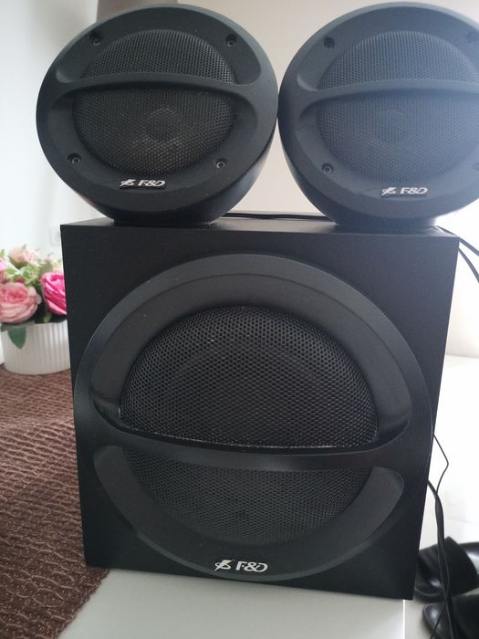 Sprzedam F&D - A111X