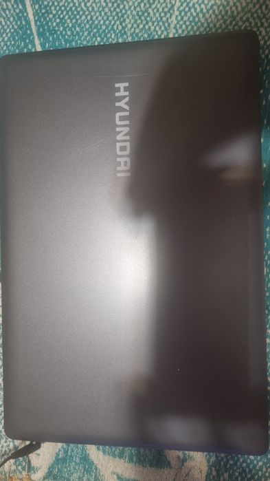 Продам ноут бук хюндай