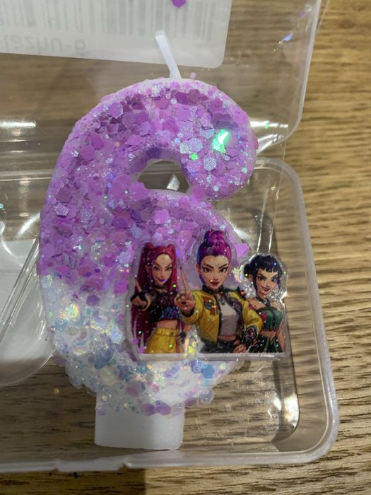Vela aniversário K POP
