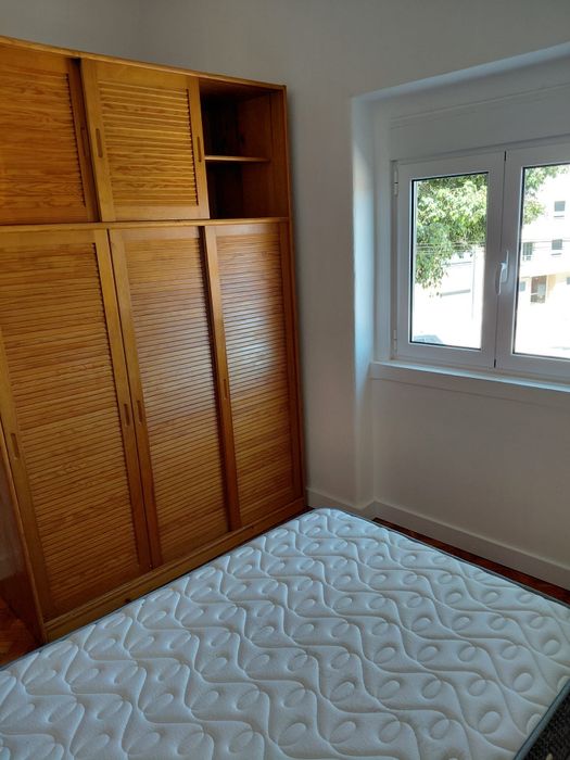 Quartos para arrendar em apartamento novo, no bairro madre deus, marvila, Lisboa