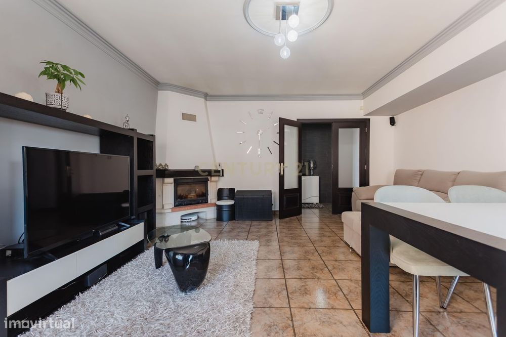 Apartamento T3 Charneca - Pombal