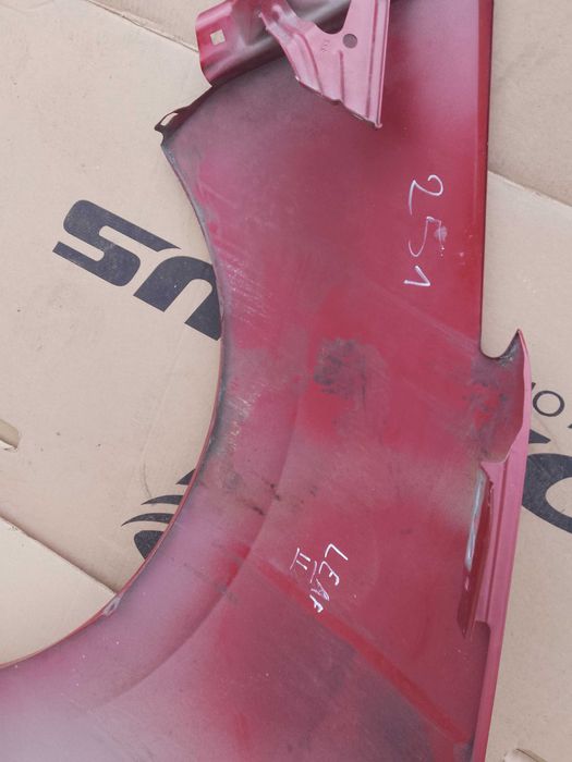 błotnik prawy NISSAN LEAF II oryginalny