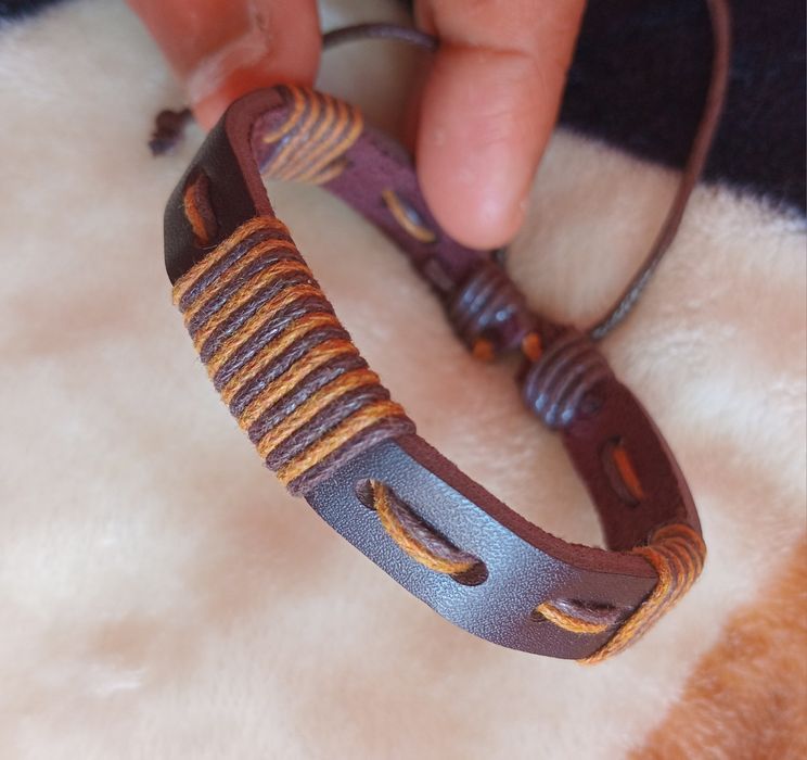 Relógio Masculino Castanho  + 3 Pulseiras
