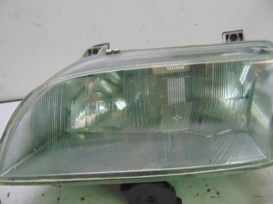 Renault espace faróis