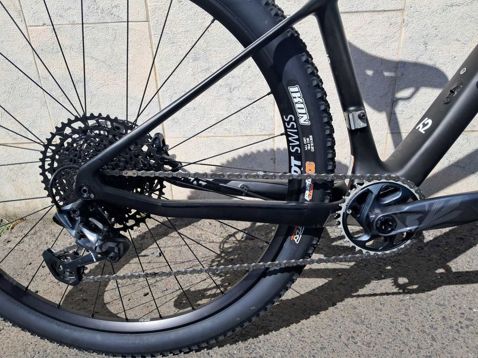 Bicicleta CUBE ELITE 29"