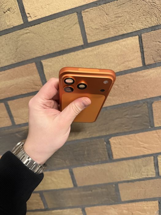 Оригінальний корпус для Apple iPhone 17 Pro Max ( Cosmic Orange )