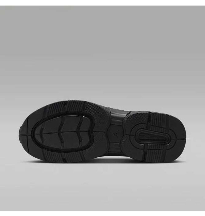 ОРИГІНАЛ !!Кросівки з дисконтом 30% Jordan O/S trunner  43 розмір Джордан кроссовки