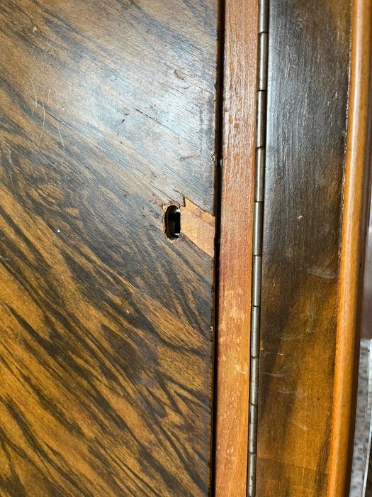 Шкаф ретро 60-х років