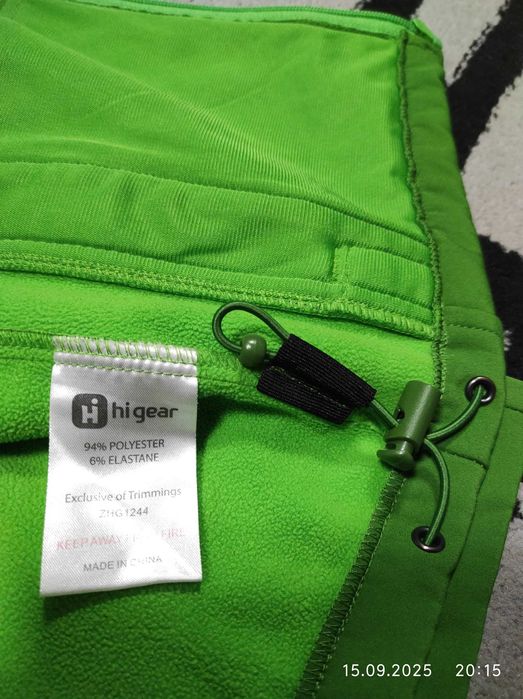 Демісезонна,термо куртка для хлопчика 13-14 р.вітро і водо непроникна