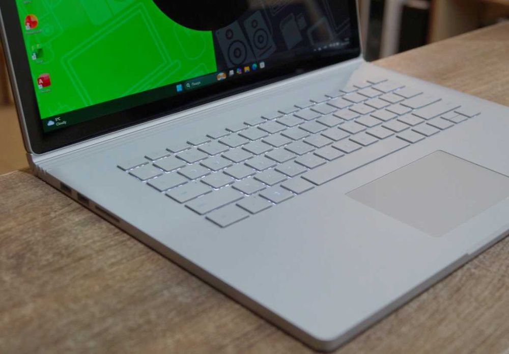 Surface Book 2 (4K Multi-Touch/ i7-8650U/RAM 16/SSD 512/GTX 1060)TVOYO