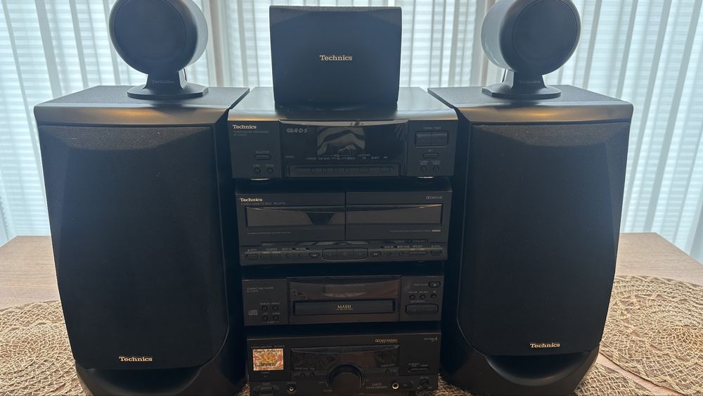 Technics SC-CH570 – kompletna wieża stereo + kolumny