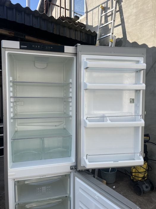 Холодильник Liebherr