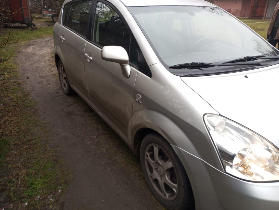 Toyota Corolla verso