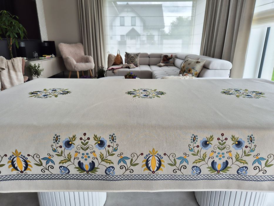 Obrus 140x240 cm gobelinowy L70 Wzór Kaszubski