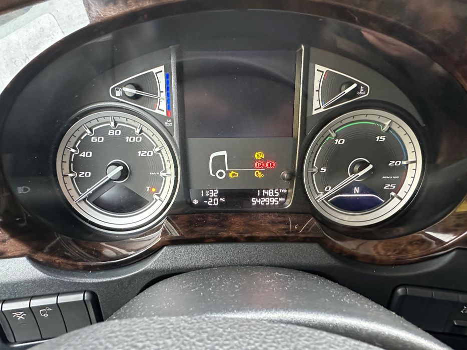 DAF XF480 SS, Skóra, Niski przebieg.