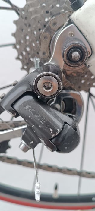 Bicicleta de Estrada em Carbono 10V
