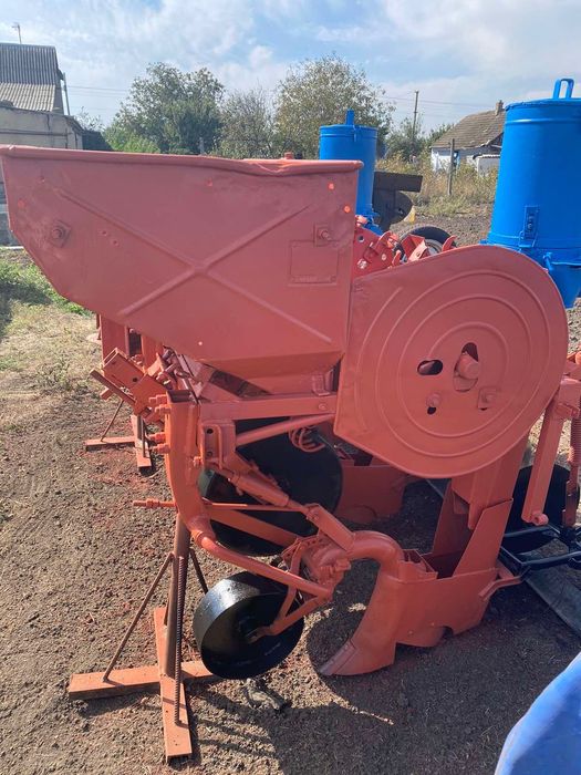 Картоплесажалка СН4-Б