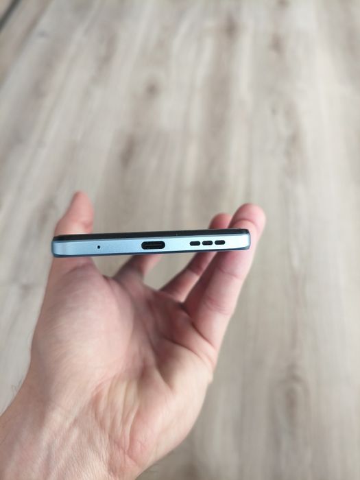 Motorola Moto E22 4/64 GB, bardzo dobry stan