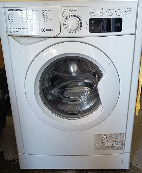 Máquina Lavar Roupa Indesit 8kg
