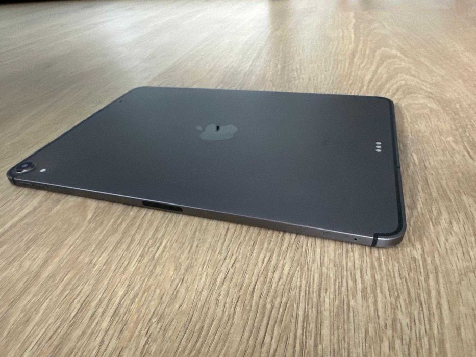 iPad 11 pro 256 GB, WiFi + Cellular (LTE)