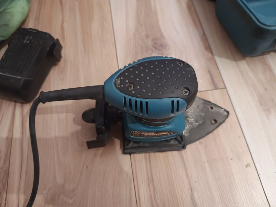 Makita szlifierka oscylacyjna BO4565