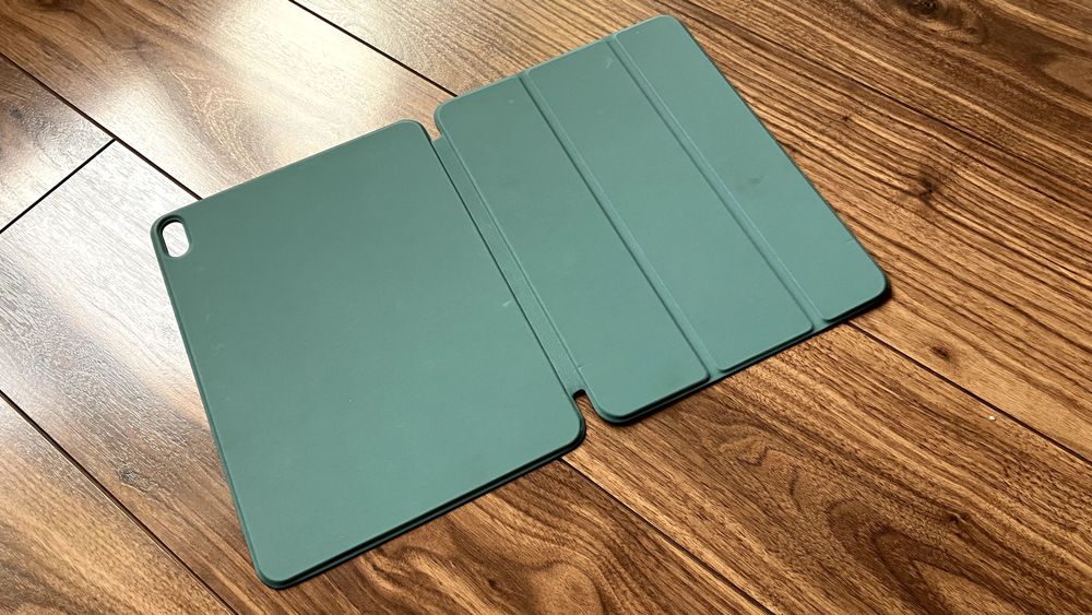 Чехол магнитный на iPad Pro (1st)