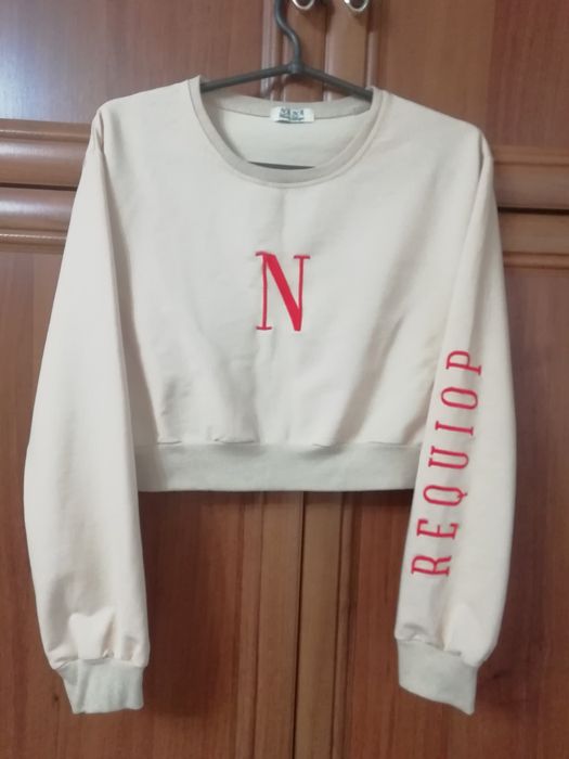 Кофточки женские короткие 2 шт.