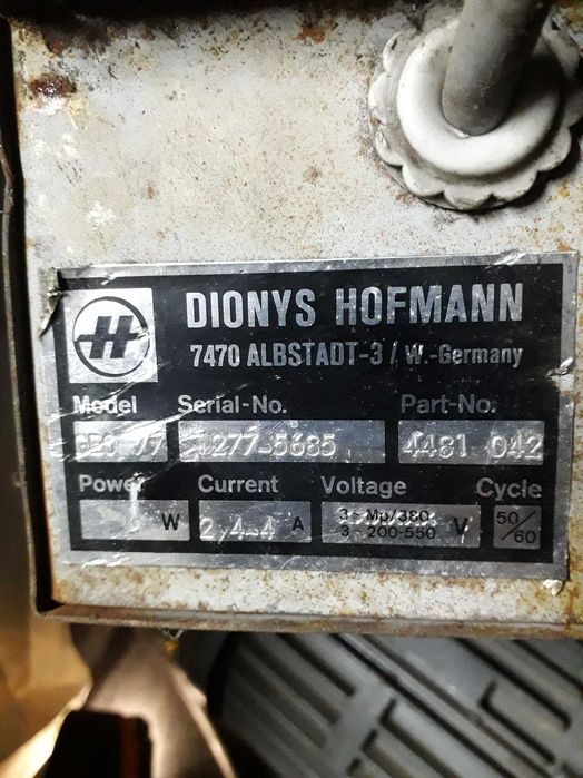 Silnik niemiecki od wyważarki do kół HOFMANN 0,75 kW  + włącznik