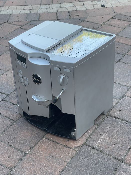 Ekspres do kawy automatyczny JURA typ 640 IMPRESSA S75 uszkodzony na czesci