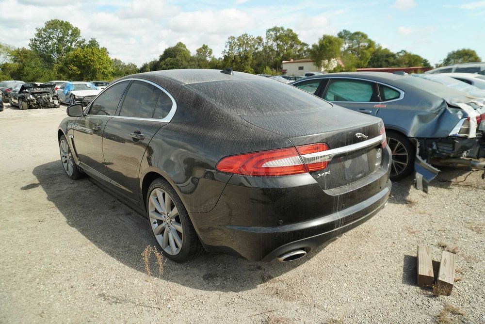 Ягуар XF / Jaguar XF США шрот б/у запчастини розборка USA (Двигун КПП)