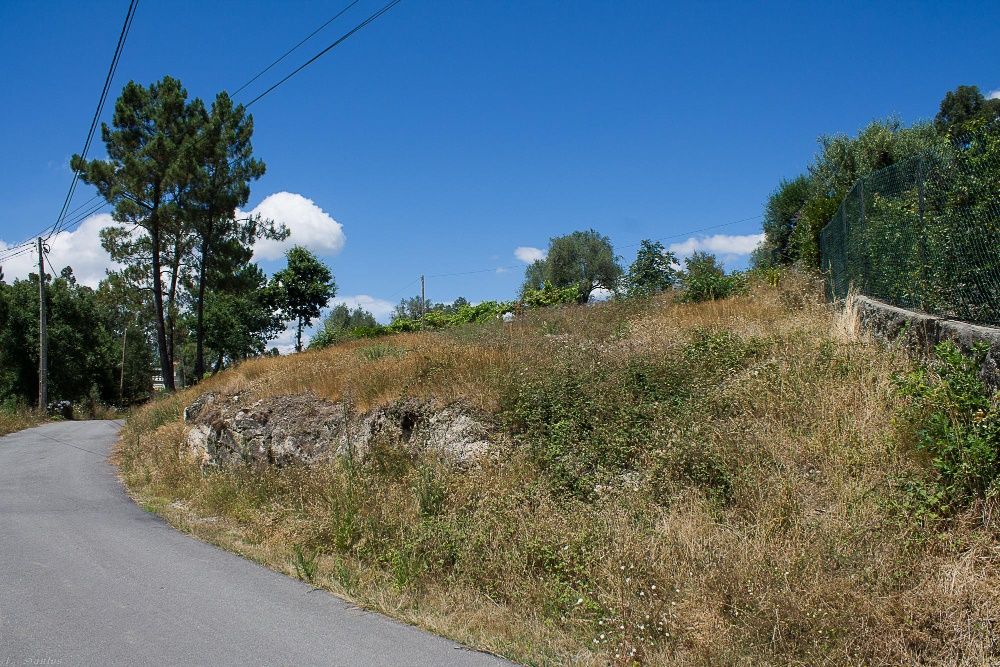 Terreno em Poiares,  
Ponte de Lima -