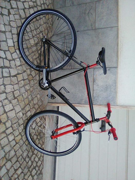 bicicleta roda 26" single speed     pneus novos