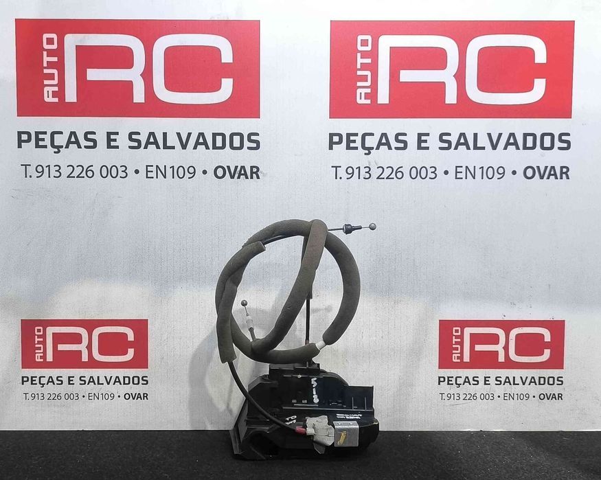 Fechadura / Fecho Porta Trás Direito - RENAULT KADJAR