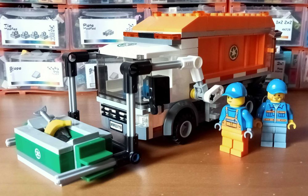 Lego city 60118 Garbage truck