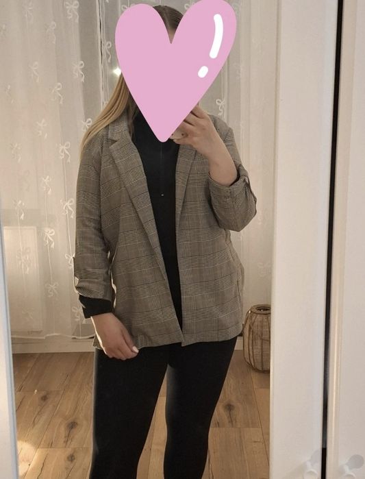 Szara marynarka w kratkę stradivarius rozmiar L