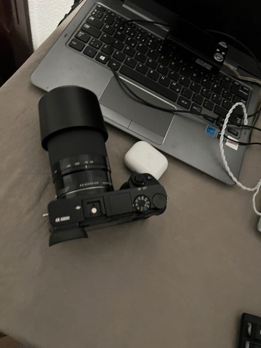 Câmera da Sony ax6000