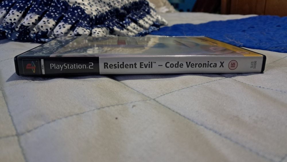 Resident evil code Verônica ps2