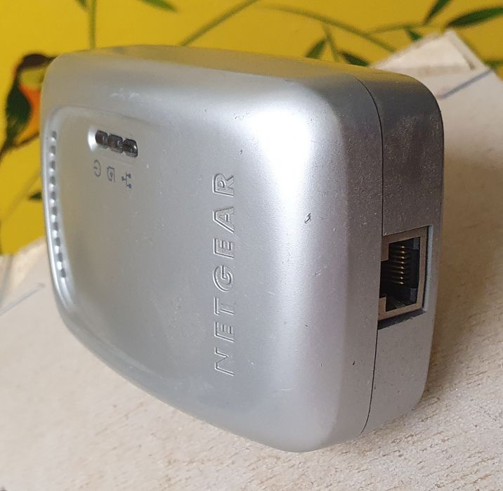 NetGear XE102 Ethernet Bridge - internet z gniazdka 230V!