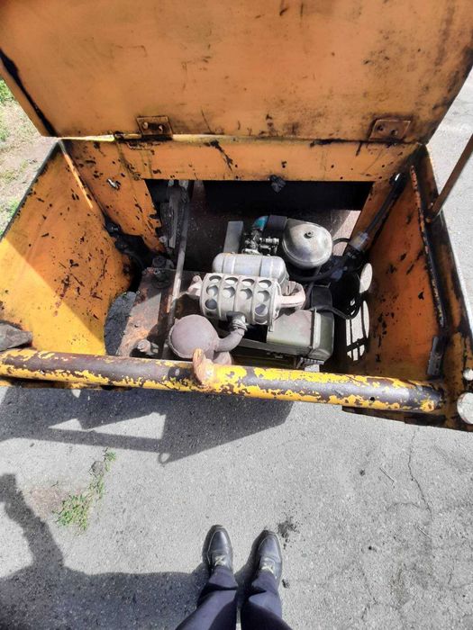 Каток дорожный ДУ-54 (2 тонны)