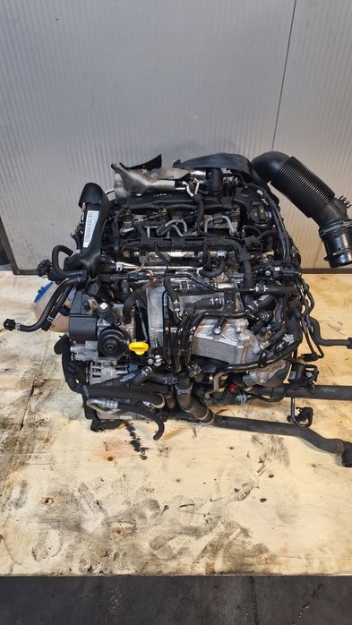 Silnik Kompletny 1.6 tdi cxm vw skoda seat