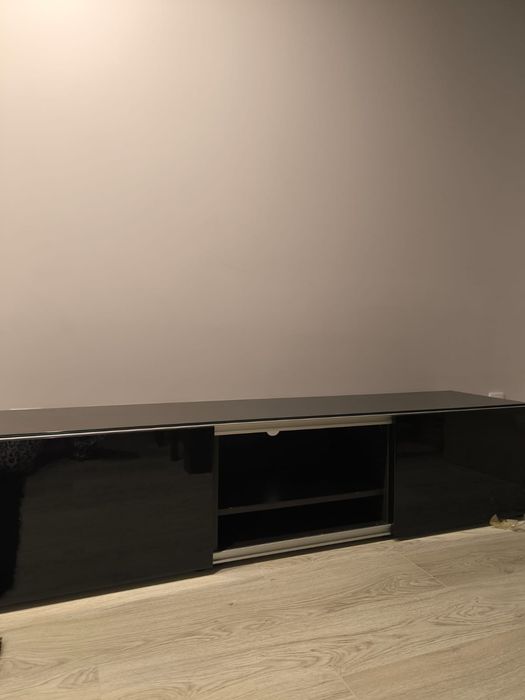 Vende se móvel Besta