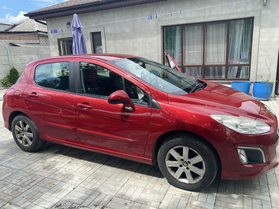 Продам Peugeot 308