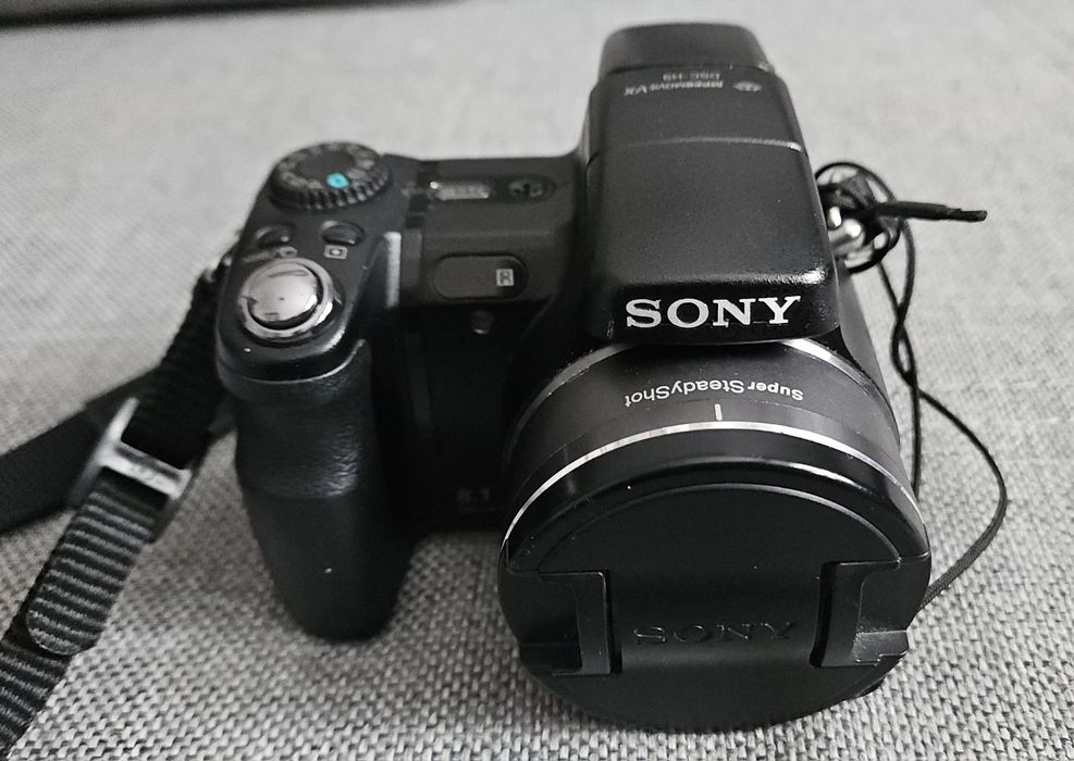 Sony Cyber Shot H9