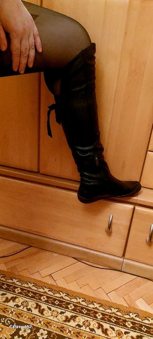 Продам фирменные женские кожаные сапоги ботфорты пр фирмы RYLKO пр Гер