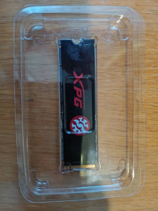 SSD 512GB   Adata XPG SX8200 Pro